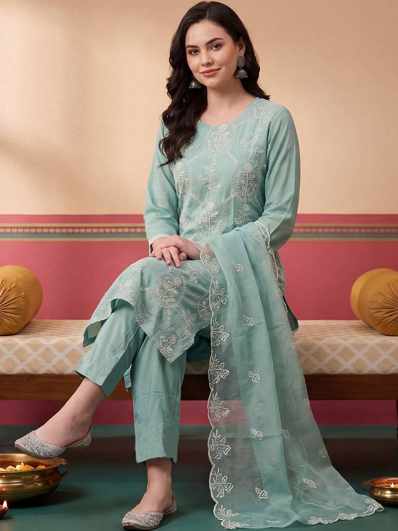Women Ethnic Motifs Embroidered Regular Thread Work Kurta with Trousers & With Dupatta