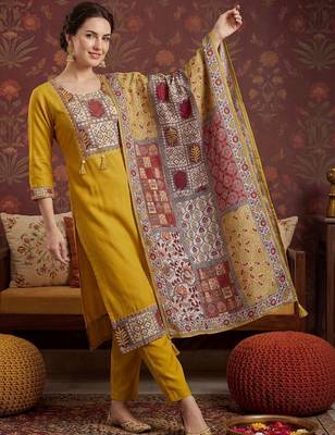 Women Ethnic Motifs Embroidered Regular Thread Work Kurta with Trousers & With Dupatta 2