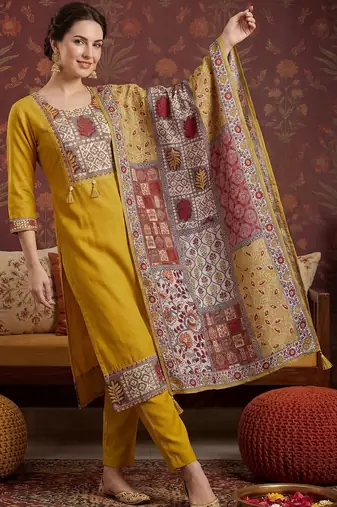 Women Ethnic Motifs Embroidered Regular Thread Work Kurta with Trousers & With Dupatta