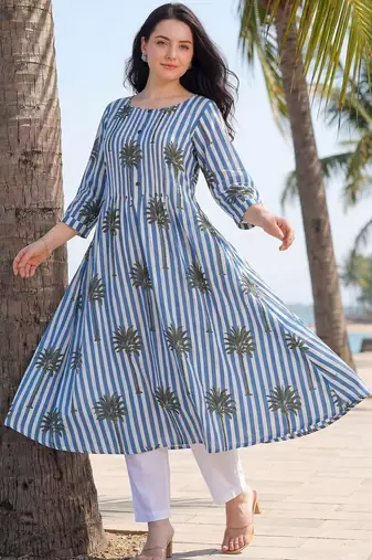 Women Printed Regular Pure Cotton Kurta with Trousers