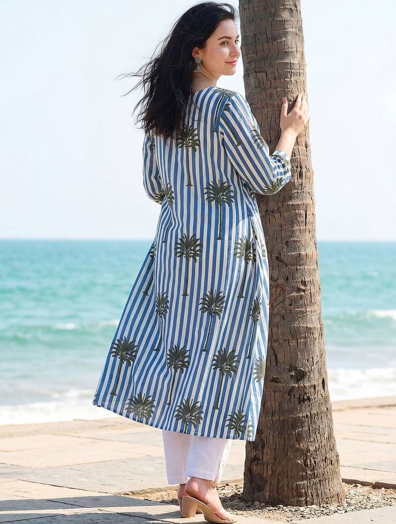 Women Printed Regular Pure Cotton Kurta with Trousers