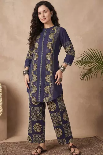 Women Ethnic Motifs Printed Regular Pure Cotton Kurta with Palazzos