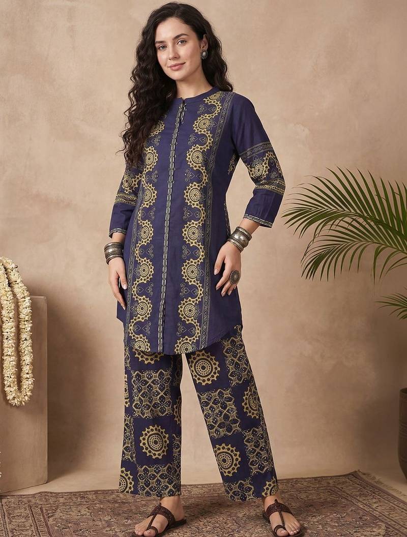 Women Ethnic Motifs Printed Regular Pure Cotton Kurta with Palazzos