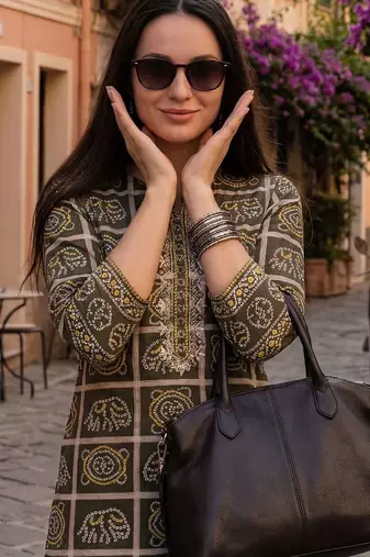 Women Ethnic Motifs Printed Regular Thread Work Pure Cotton Kurta with Trousers