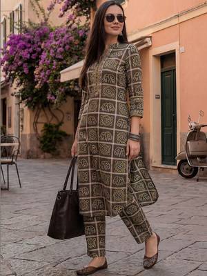 Women Ethnic Motifs Printed Regular Thread Work Pure Cotton Kurta with Trousers 4