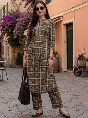 Women Ethnic Motifs Printed Regular Thread Work Pure Cotton Kurta with Trousers 5