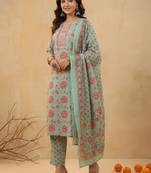Women Floral Printed Regular Thread Work Kurta with Trousers & With Dupatta