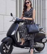 Women Printed Regular Pure Cotton Kurta with Trousers