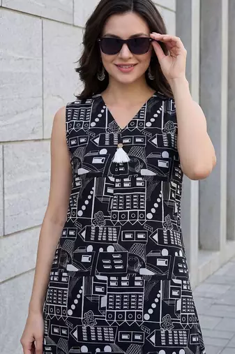 Women Printed Regular Pure Cotton Kurta with Trousers