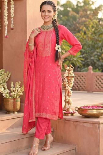 Women Ethnic Motifs Printed Regular Kurta with Trousers & With Dupatta