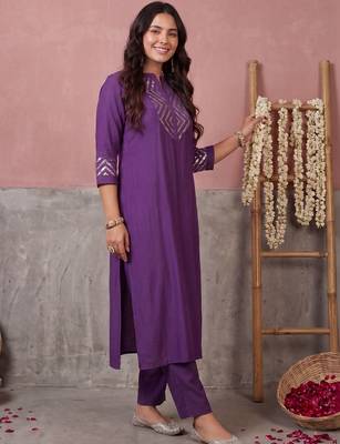 Women Ethnic Motifs Embroidered Regular Sequinned Kurta with Trousers 1