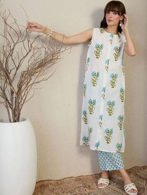Women Floral Printed Regular Pure Cotton Kurta with Palazzos 1