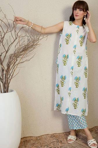 Women Floral Printed Regular Pure Cotton Kurta with Palazzos