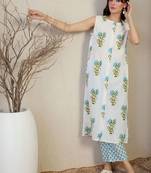 Women Floral Printed Regular Pure Cotton Kurta with Palazzos