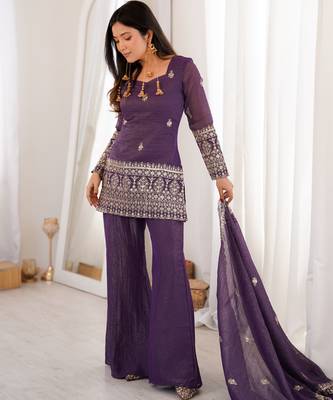 Embroidered Crunchy Silk Straight Kurta Pant and Dupatta Set 3