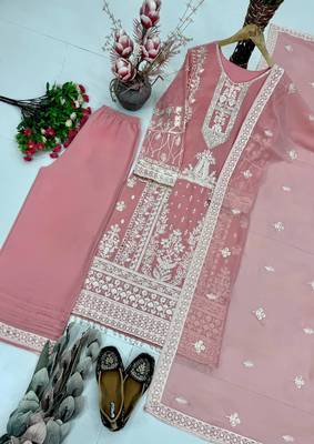 Light Pink Color Embroiery And Sequance Work Fuax Georgette Salwar Suit 4