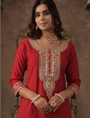 Women Ethnic Motifs Embroidered Regular Sequinned Liva Kurta with Trousers 4
