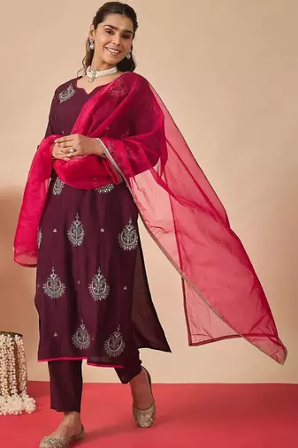 Women Ethnic Motifs Embroidered Regular Liva Kurta with Trousers & With Dupatta