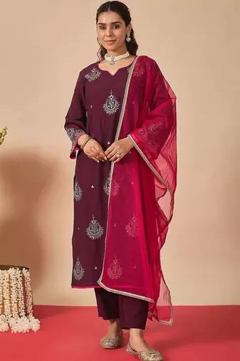 Women Ethnic Motifs Embroidered Regular Liva Kurta with Trousers & With Dupatta