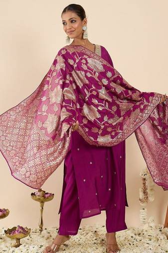 Women Ethnic Motifs Regular Thread Work Kurta with Trousers & With Dupatta