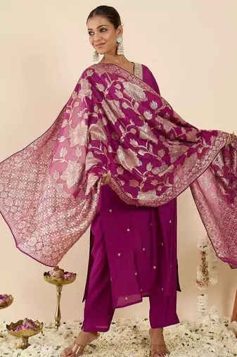 Women Ethnic Motifs Regular Thread Work Kurta with Trousers & With Dupatta