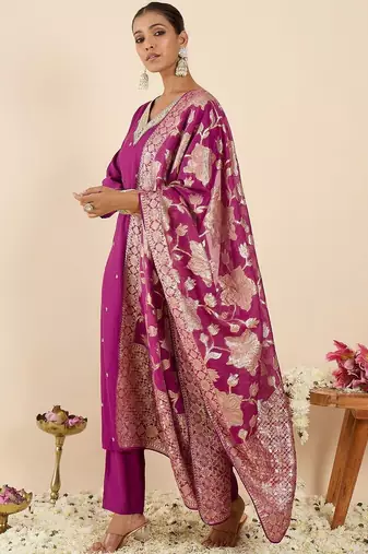 Women Ethnic Motifs Regular Thread Work Kurta with Trousers & With Dupatta