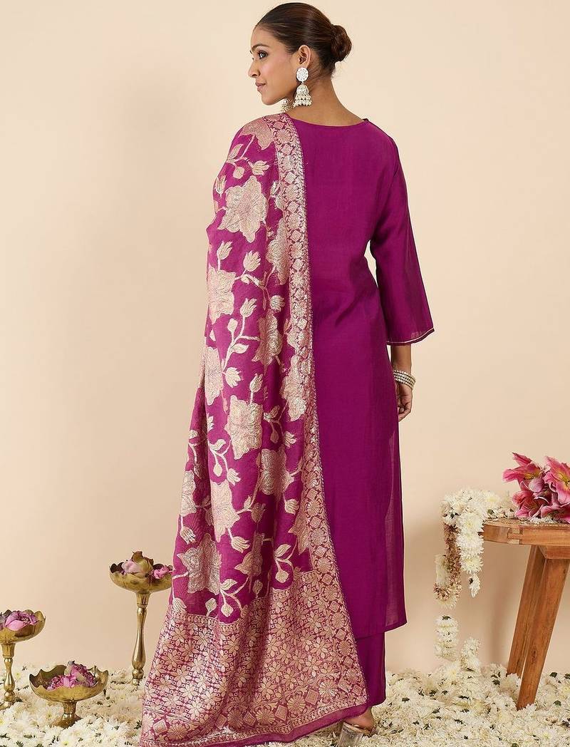 Women Ethnic Motifs Regular Thread Work Kurta with Trousers & With Dupatta
