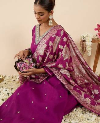 Women Ethnic Motifs Regular Thread Work Kurta with Trousers & With Dupatta 5