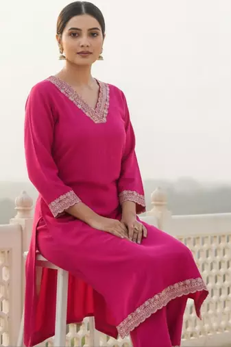 Women Ethnic Motifs Regular Thread Work Kurta with Trousers