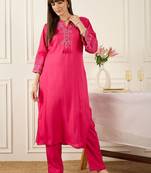 Women Ethnic Motifs Embroidered Regular Thread Work Kurta with Trousers