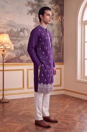 Mens violet silk blend solid embroidered kurta