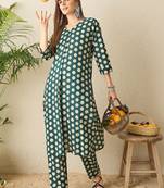 Women Printed Regular Pure Cotton Kurta with Trousers