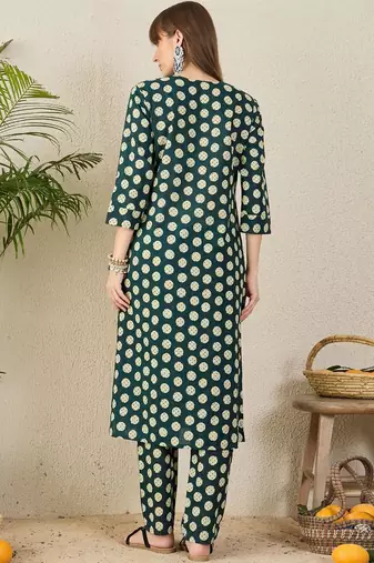 Women Printed Regular Pure Cotton Kurta with Trousers