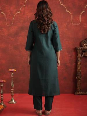 Women Ethnic Motifs Embroidered Regular Thread Work Kurta with Trousers & With Dupatta 3