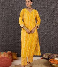 Women Ethnic Motifs Printed Regular Chanderi Silk Kurta with Trousers & With Dupatta