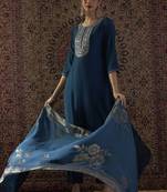 Women Ethnic Motifs Embroidered Regular Thread Work Kurta with Trousers & With Dupatta