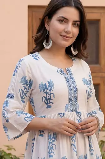 Women Floral Printed Empire Thread Work Pure Cotton Kurta with Palazzos