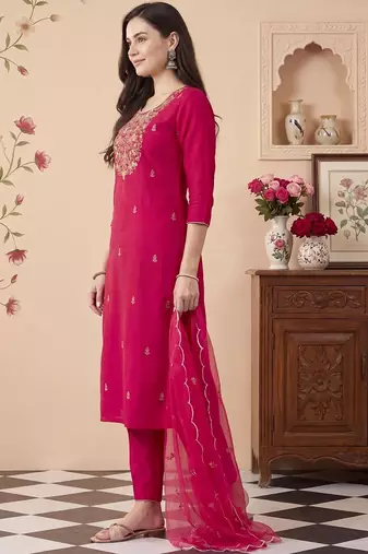 Women Ethnic Motifs Embroidered Regular Thread Work Kurta with Trousers & With Dupatta