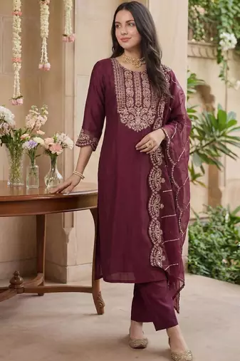 Women Ethnic Motifs Embroidered Regular Thread Work Liva Kurta with Trousers & With Dupatta