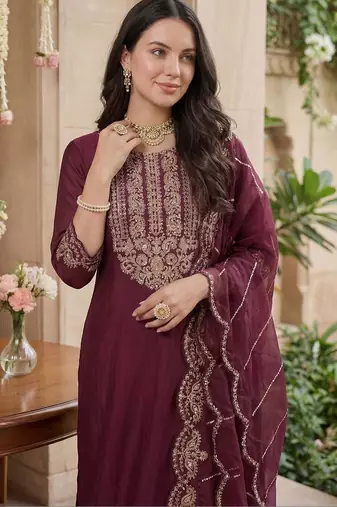 Women Ethnic Motifs Embroidered Regular Thread Work Liva Kurta with Trousers & With Dupatta