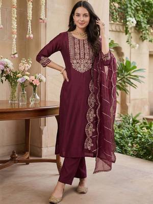 Women Ethnic Motifs Embroidered Regular Thread Work Liva Kurta with Trousers & With Dupatta 6