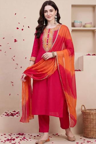 Women Ethnic Motifs Embroidered Regular Thread Work Kurta with Trousers & With Dupatta