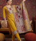 Women Ethnic Motifs Yoke Design Regular Thread Work Kurta with Trousers & With Dupatta