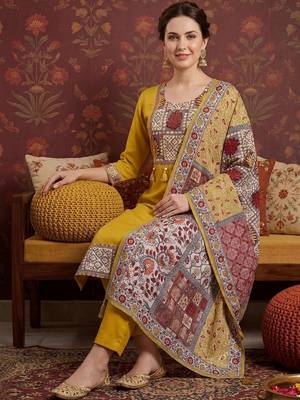 Women Ethnic Motifs Yoke Design Regular Thread Work Kurta with Trousers & With Dupatta 5