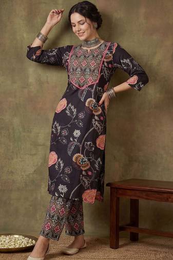 Women Floral Printed Regular Thread Work Pure Cotton Kurta with Trousers