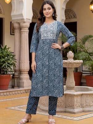 Women Ethnic Motifs Printed Regular Thread Work Pure Cotton Kurta with Trousers 6