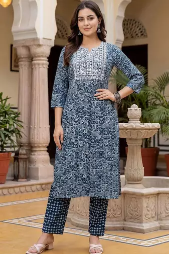 Women Ethnic Motifs Printed Regular Thread Work Pure Cotton Kurta with Trousers