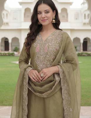 Women Ethnic Motifs Embroidered Regular Sequinned Kurta with Trousers & With Dupatta 2