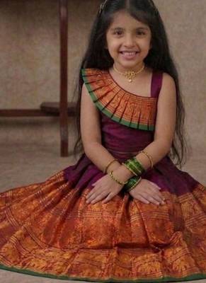 purple narayanipattu skirt and top 3