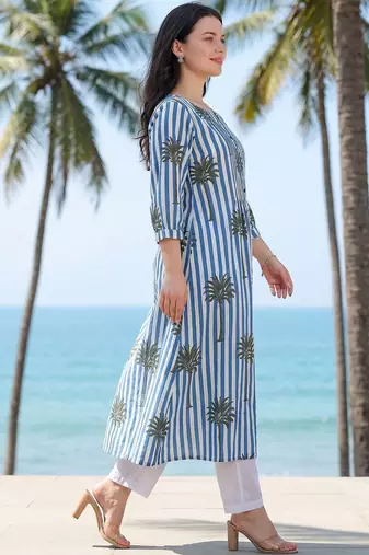 Women Printed Regular Pure Cotton Kurta with Trousers